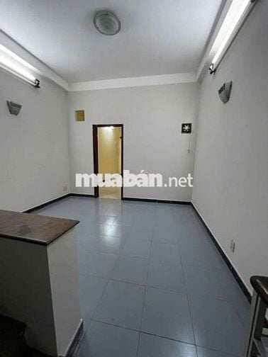 Cho Thuê Nhà 4PN 4x24m Mặt Tiền Kinh Doanh Lý Phục Man Quận7