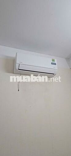 Nhượng lại phòng trọ Q10, bao gồm bàn ghế, tủ quần áo...