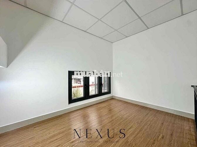 khai trương căn hộ duplex ban công cửa sổ trời gần đh Văn Lang