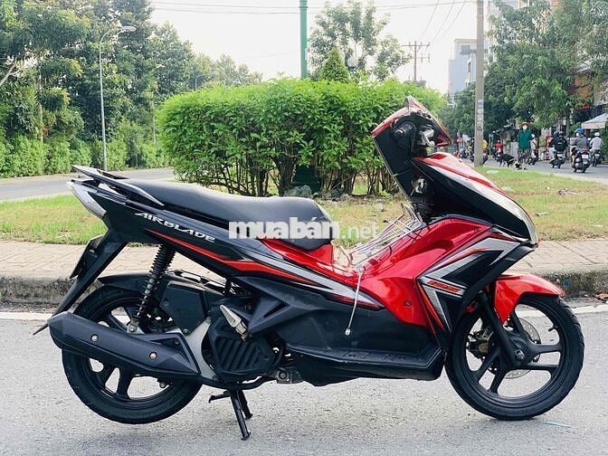Honda Airblade 2015 xe đẹp liền lạc máy móc zin êm
