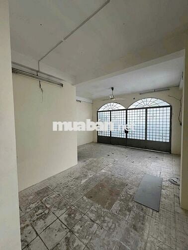 Nhà  3PN MẶT TIỀN  NGUYỄN HIỀN Quận 3