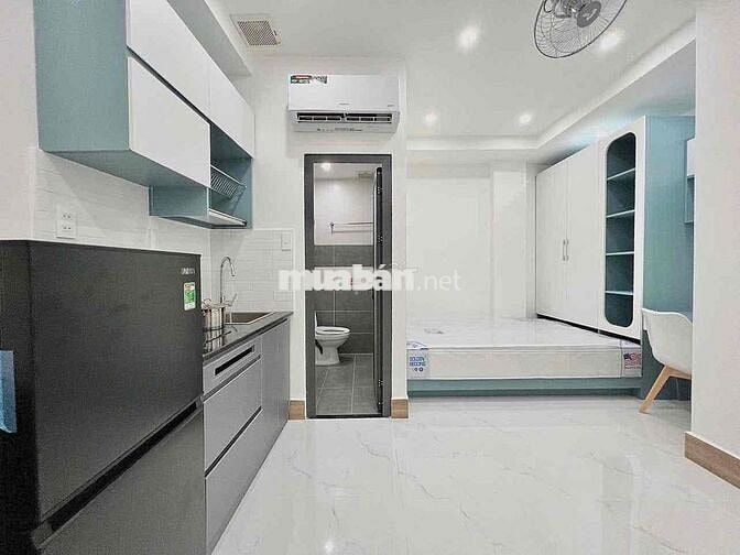 PHÒNG MỚI CỰC XINH ĐỐI DIỆN SVĐ PHÚ THỌ Q.10 NHÀ THANG MÁY - AN NINH