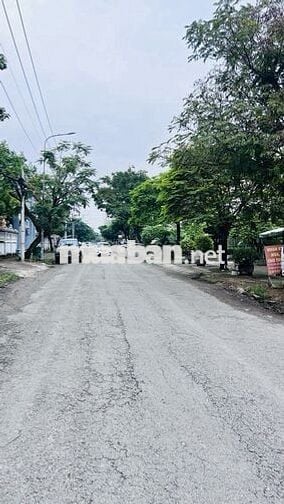 Bán lô đất đẹp, đường 7m Nguyễn Văn Tạo, 81m2, ngang 6.5, chỉ 3.x tỷ
