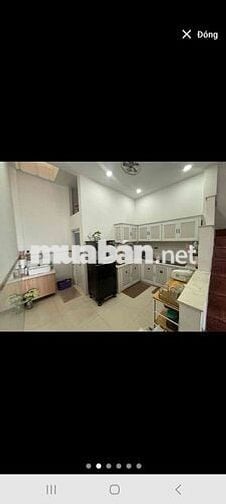 🧣Bán nhà 1trệt 1lầu 2pn 2wc 1bếp DT 4x11 sổ hồng hoàn công