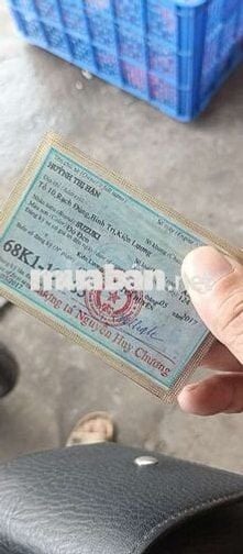 Cần bán axelo 2017 do nhà dư xe