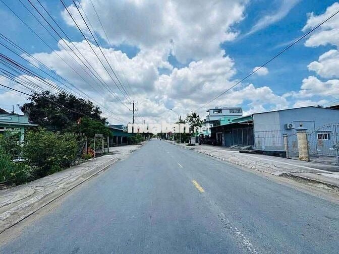 NHÀ MẶT TIỀN KINH DOANH 5X20 ĐƯỜNG BỜ KINH T14. TÂN QUÝ TÂY.BÌNHCHÁNH