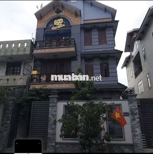 15 tỷ
Tl
 biệt thự đg tktq p Bình Hưng Hòa q Bt 
DT : 10m x20m