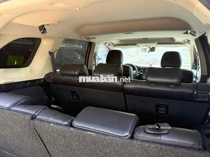 OUTLANDER 2.0premium 2019 BẢO HÀNH 1 NĂM XE CHẤT