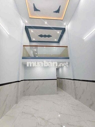 nhà gần trưởng tiểu học Kim Đồng dt 4x16m trệt + lửng hẻm xe hơi