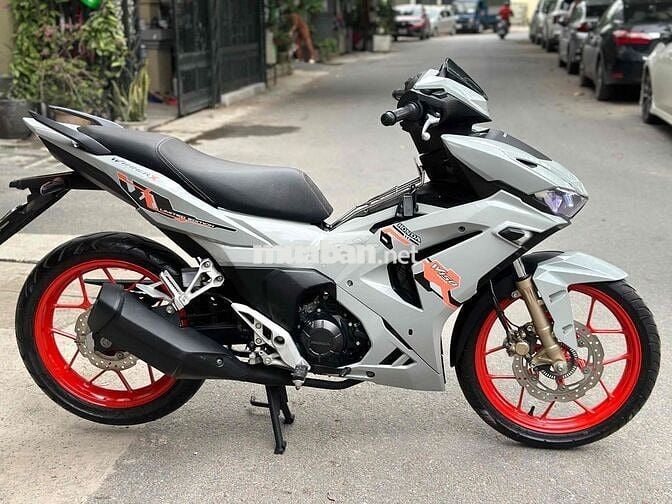 xe winer v3 đk 2023 abs mới 99%