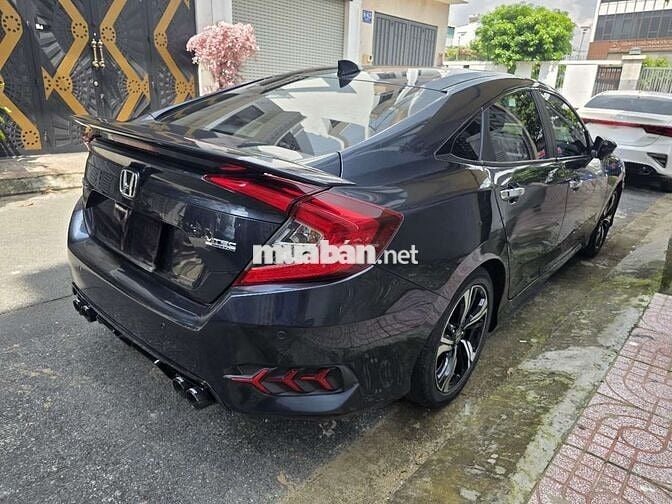 Civic 2017 1.5L Vtec Turbo - 45000 km