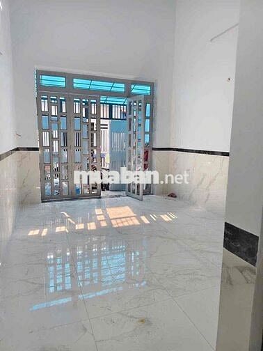 nhà gần trưởng tiểu học Kim Đồng dt 4x16m trệt + lửng hẻm xe hơi