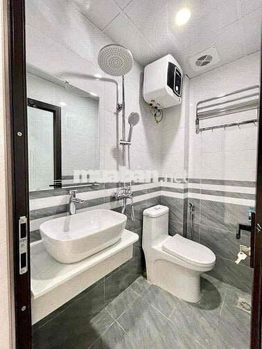 ✨ Căn hộ 2 ngủ – 1 khách hiện đại chuẩn resort mini ngay trung tâm ✨ 🌟