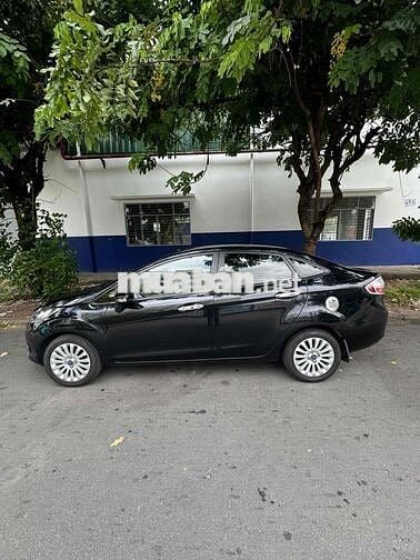 Ford festa 2013 màu den chính chủ