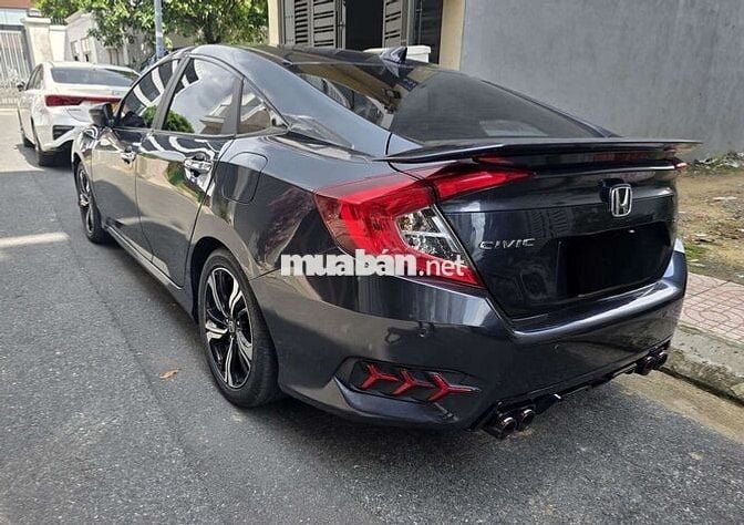 Civic 2017 1.5L Vtec Turbo - 45000 km