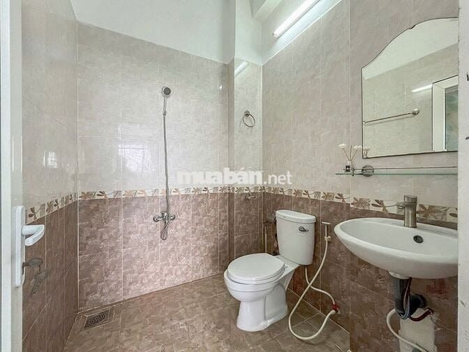 Cho Thuê Căn Hộ 1PN Ban Công gần Phan Văn Trị, ĐH Văn Lang Bình Thạnh