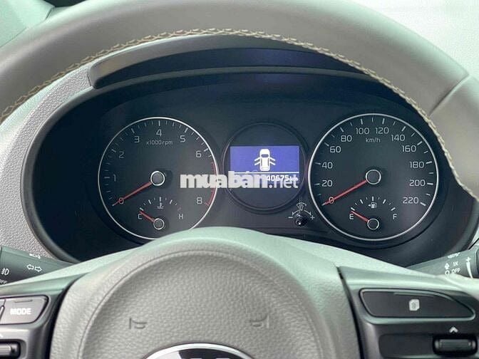 Kia Morning Premium 1.25L AT sản xuất 2022