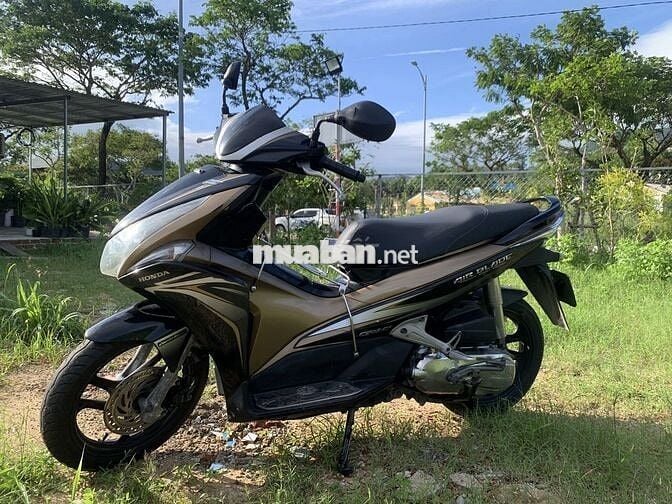 Honda Air Blade 2012 Đen vàng đồng