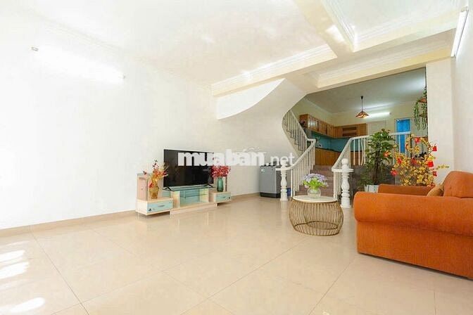 Cho Thuê Nhà Làm HOMESTAY Cách Biển 5p Đi Bộ Đ.Phan Chu Trinh :15tr TL