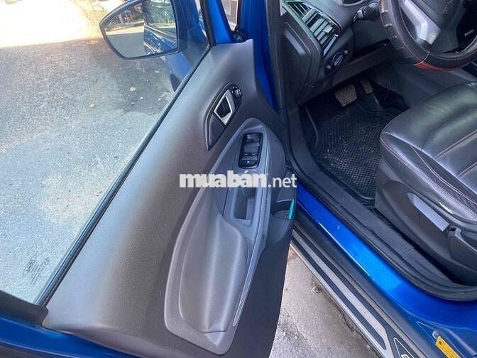 Ford EcoSport 2016 Titanium 1.5L AT - 100000 km