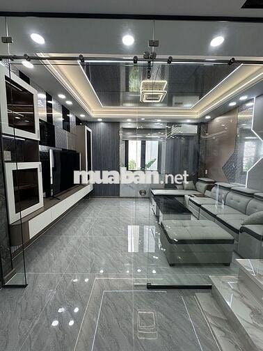 Nhà mới full nội thất đường xe hơi