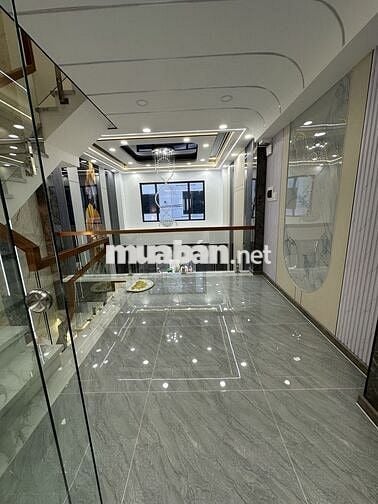 Nhà mới full nội thất đường xe hơi