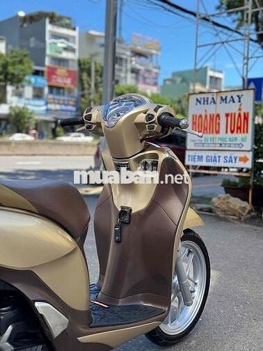 sh mode khoá ga máy rin em. hỗ trợ góp