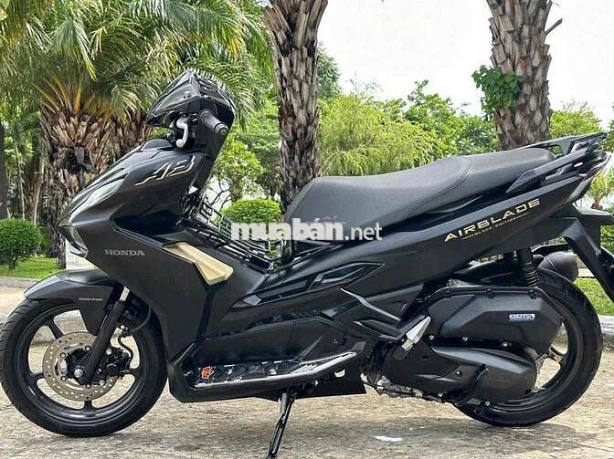 AB 125 4 Val Odo 20K Biển TP Bản Đen Nhám ĐB C.Chủ