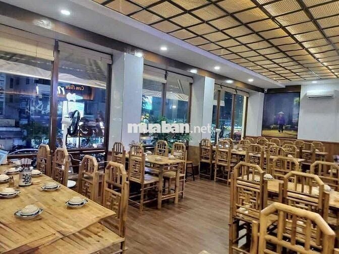 Hàng hiếm Mặt tiền 10m Nguyễn Gia Trí HĐT 190tr/tháng giá bán 51tỷ9