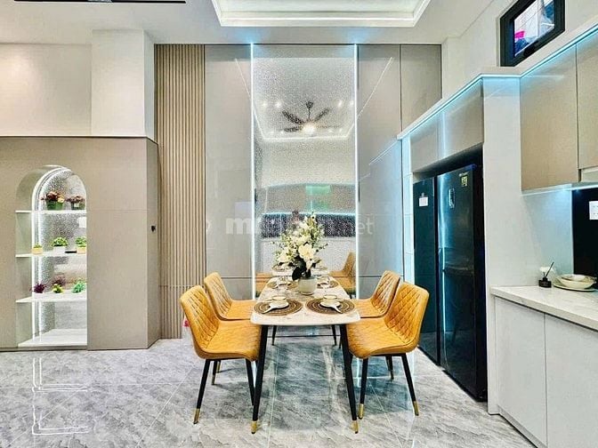 Kẹt tiền bán gấp nhà Thống Nhất. Phường 16. Gò Vấp. Giá 3 tỷ 5