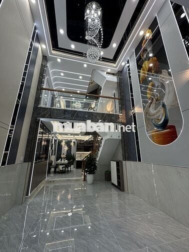 Nhà mới full nội thất đường xe hơi