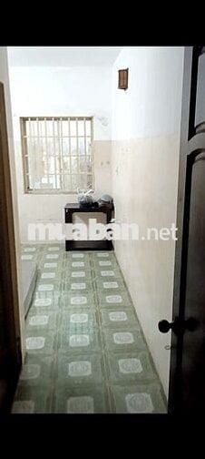 Còn một phòng 1,7tr, một phòng 2,2tr