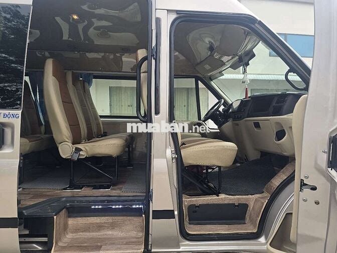 TRANSIT SVP 2018 KO DỊCH VỤ 175000KM BẢO HÀNH 1NAM