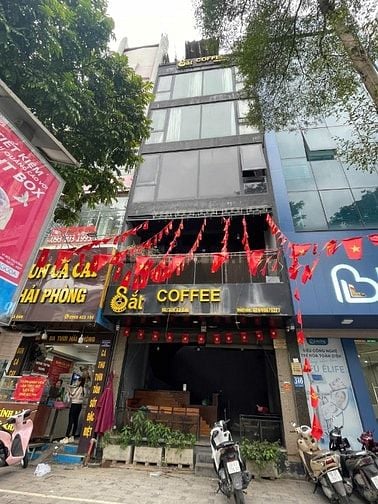 Cho thuê mặt bằng kinh doanh phố Xã Đàn