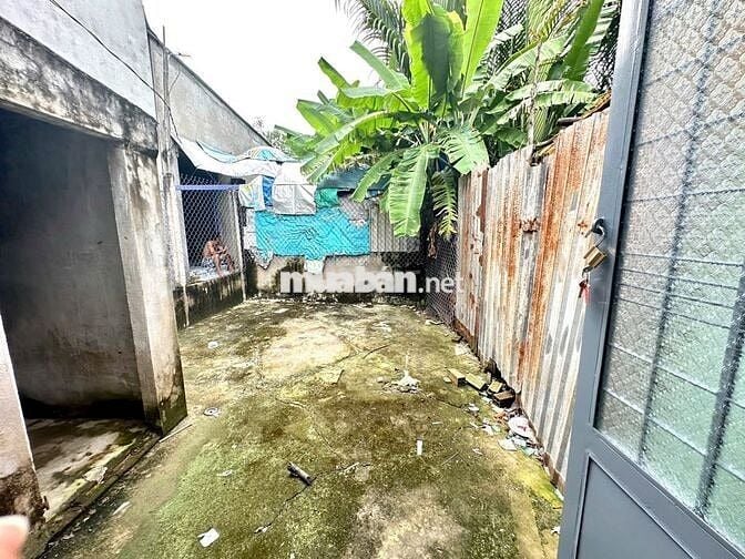 Nhà chính chủ 100m2, 1 phòng ngủ, xã tân bửu, huyện bến lức, long an