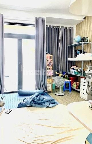 CHÍNH CHỦ CĂN LÝ CHÍNH THẮNG NGỘP TIỀN BÁN 4 TỶ 650 ĐƯỜNG 6M 1T1T 