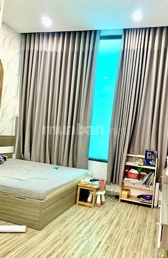 CHÍNH CHỦ CĂN LÝ CHÍNH THẮNG NGỘP TIỀN BÁN 4 TỶ 650 ĐƯỜNG 6M 1T1T 