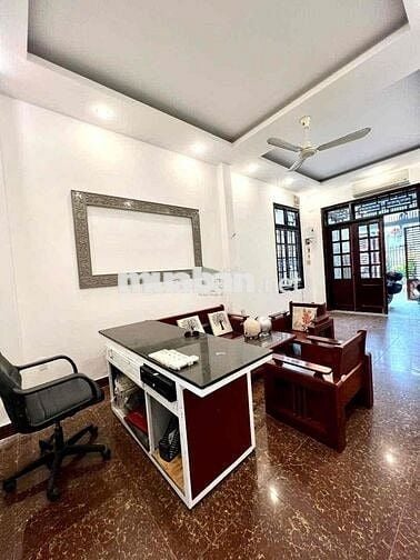 CHO THUÊ NHÀ NGUYÊN CĂN 6 PHÒNG NGỦ HẺM Ô TÔ QUANG TRUNG