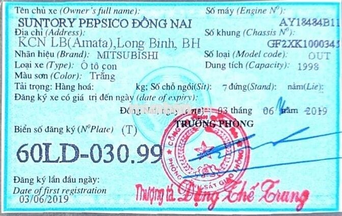 OUTLANDER 2.0 PREMIUM 2019 71000KM BẢO HÀNH 1NAM