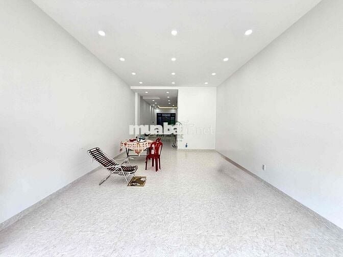 CHO THUÊ MẶT BẰNG KINH DOANH 3 TẦNG CÓ THANG MÁY KV PHƯỚC LONG 25TRIỆU