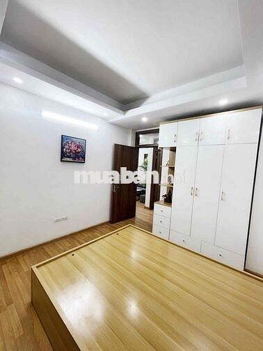 Bán CCMN Nguyễn Trãi gần Đh Hà Nôin - Thoáng Đẹp Ban Công Mặt Ngõ Ô To