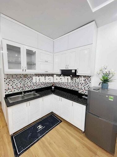 Bán CCMN Nguyễn Trãi gần Đh Hà Nôin - Thoáng Đẹp Ban Công Mặt Ngõ Ô To