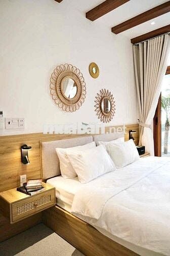 CHO THUÊ VILLA ĐẸP SÂN VƯỜN GẦN BIỂN 3 PHÒNG FULL NỘI THẤT GIÁ 40TRIỆU