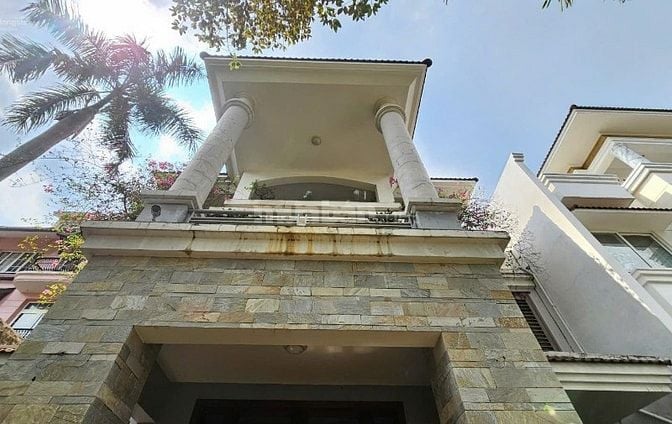 Cho thuê Biệt Thự HXT 131  Nguyễn Văn Hưởng, Phường Thảo Điền,Thủ Đức