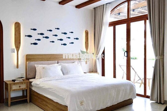 CHO THUÊ VILLA ĐẸP SÂN VƯỜN GẦN BIỂN 3 PHÒNG FULL NỘI THẤT GIÁ 40TRIỆU