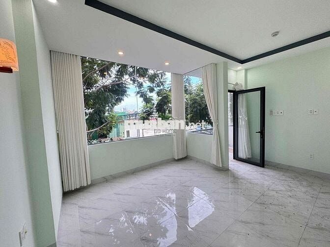 CHO THUÊ NHÀ 3 TẦNG 14 PHÒNG NGỦ KHU HÀ QUANG 2