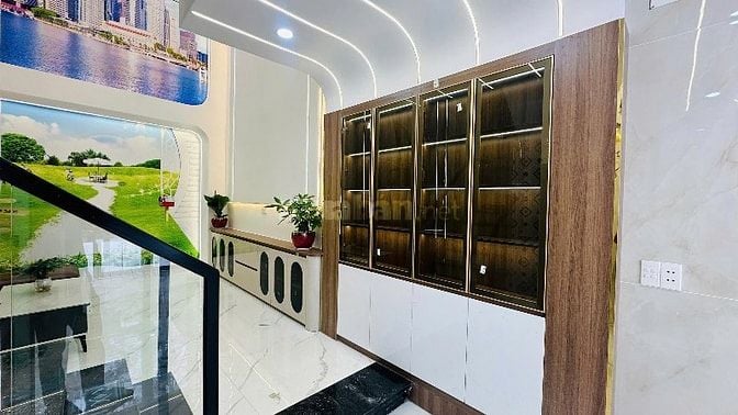 Nhà nhỏ xinh xinh có SHR Nguyễn Bặc, Tân Bình. Đúc 2 lầu BTCT