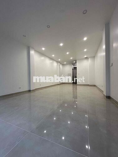 Nhà mới • 4x12m Trần Quang Khải Q1