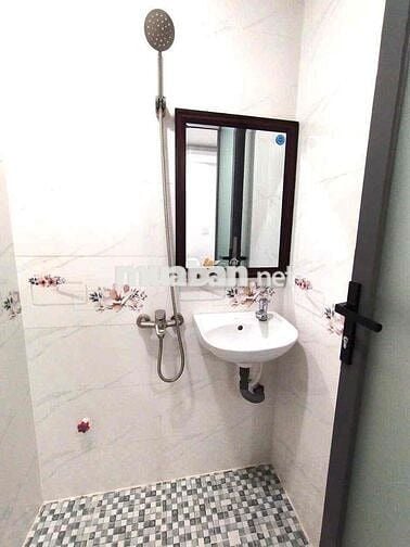 STUDIO CỬA SỔ FULL NỘI THẤT, THANG MÁY GẦN ĐH SƯ PHẠM, SGU SÁT Q1