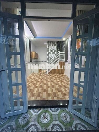 Nhà trệt lửng lầu ở Hóc Môn ( 4x11m) 315tr
